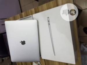 Uk Used 2018 MacBook Air 128gb